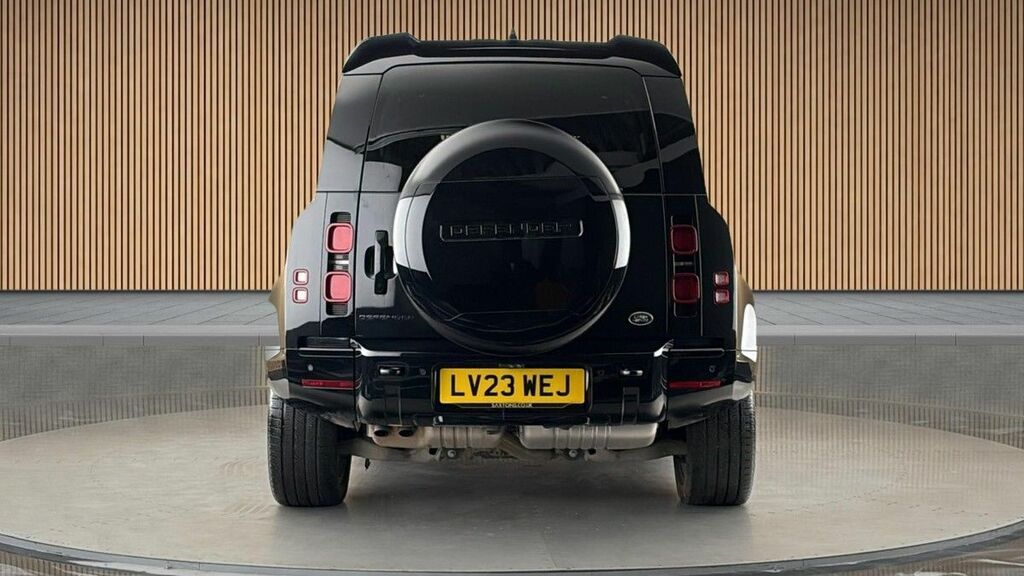 Land Rover Defender 110 3.0 D300 Mhev X-dynamic Hse Suv 4W LV23WEJ Black #4