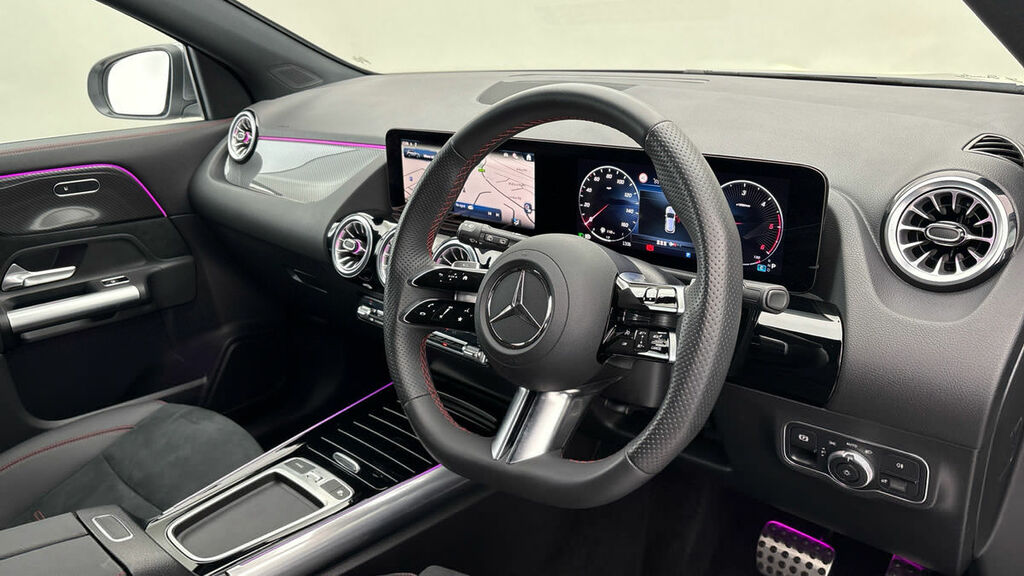 Mercedes-Benz GLA Class 2.0 Gla220d Amg Line Executive Suv 8G Grey #5
