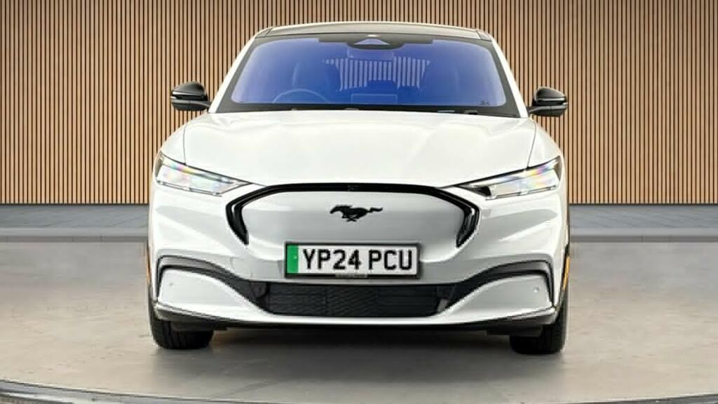 Ford Mustang Mach-E Extended Range 91Kwh Suv Aw YP24PCU White #3