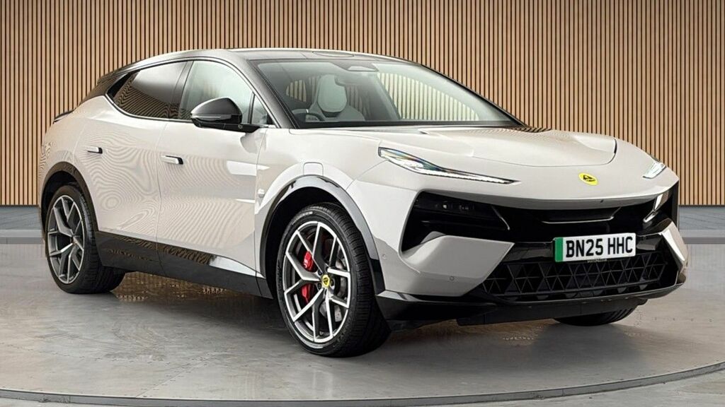 Lotus Eletre 112Kwh S Suv 4Wd Dual Motor 6