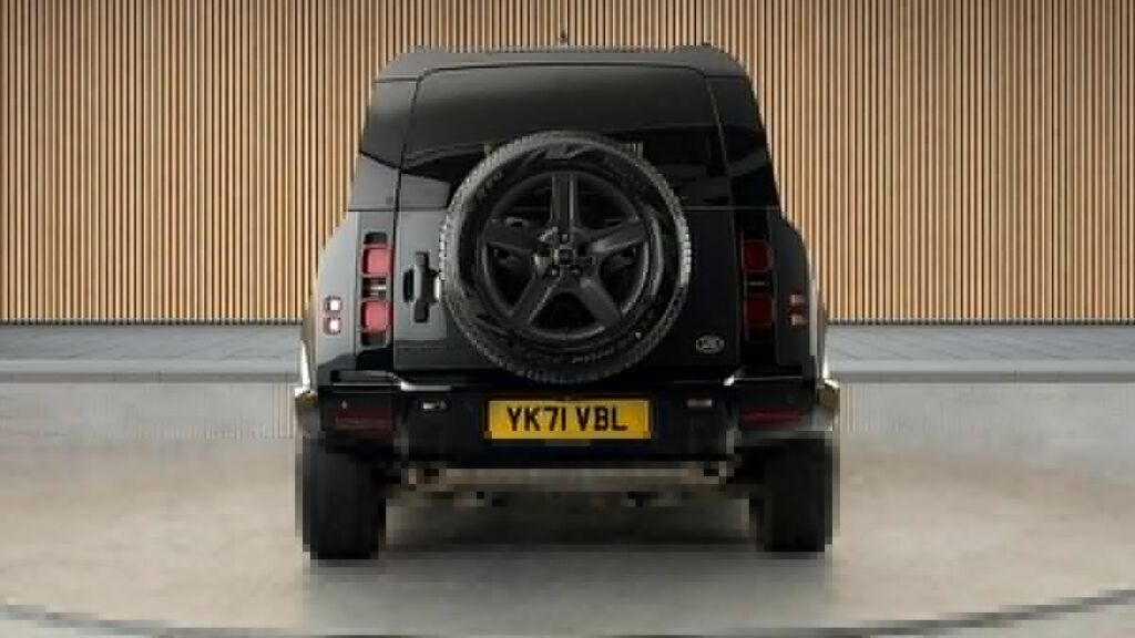 Land Rover Defender 110 2.0 P300 X-dynamic Se Suv 4Wd Euro Grey #4