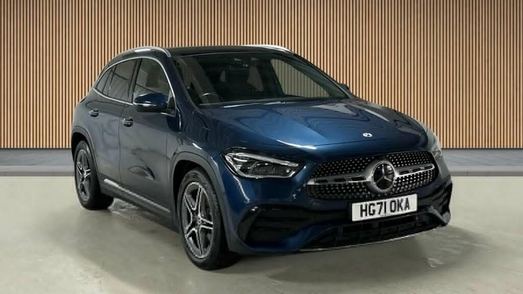 Mercedes-Benz GLA Class 1.3 Gla180 Amg Line Premium Plus Suv Blue