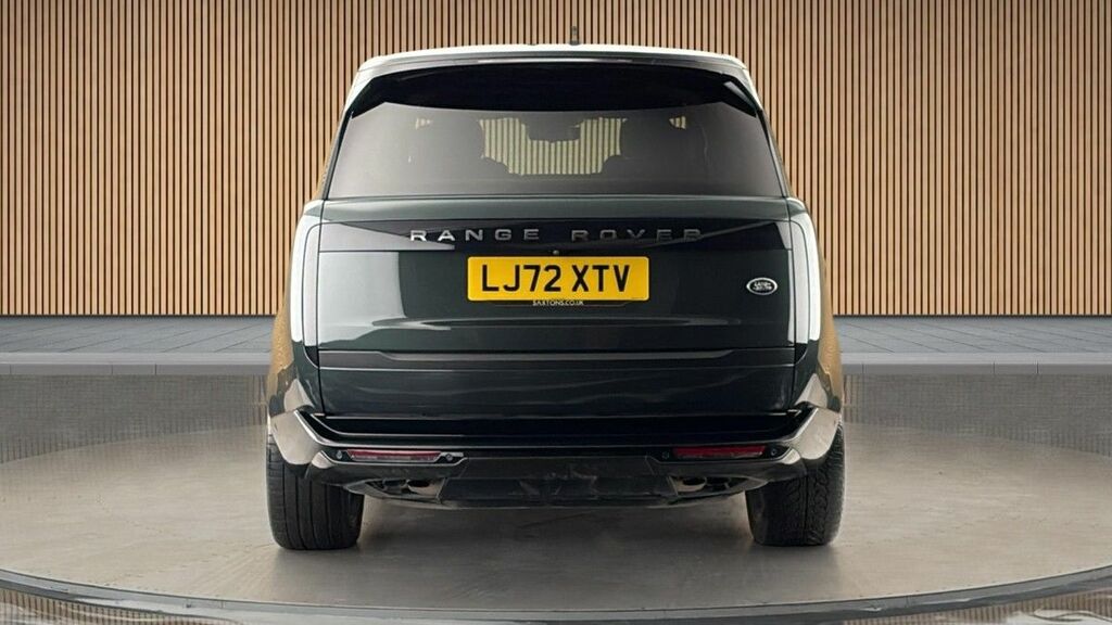 Land Rover Range Rover 4.4 P530 V8 Suv 4Wd LJ72XTV Green #4