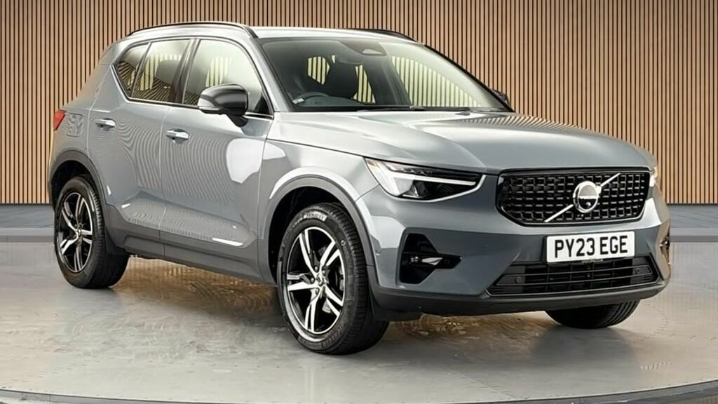 Volvo XC40 2.0 B3 Mhev Plus Dark Suv Hybrid Dct Au 