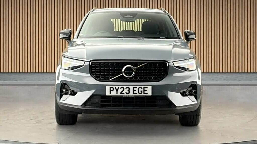 Volvo XC40 2.0 B3 Mhev Plus Dark Suv Hybrid Dct Au PY23EGE  #3