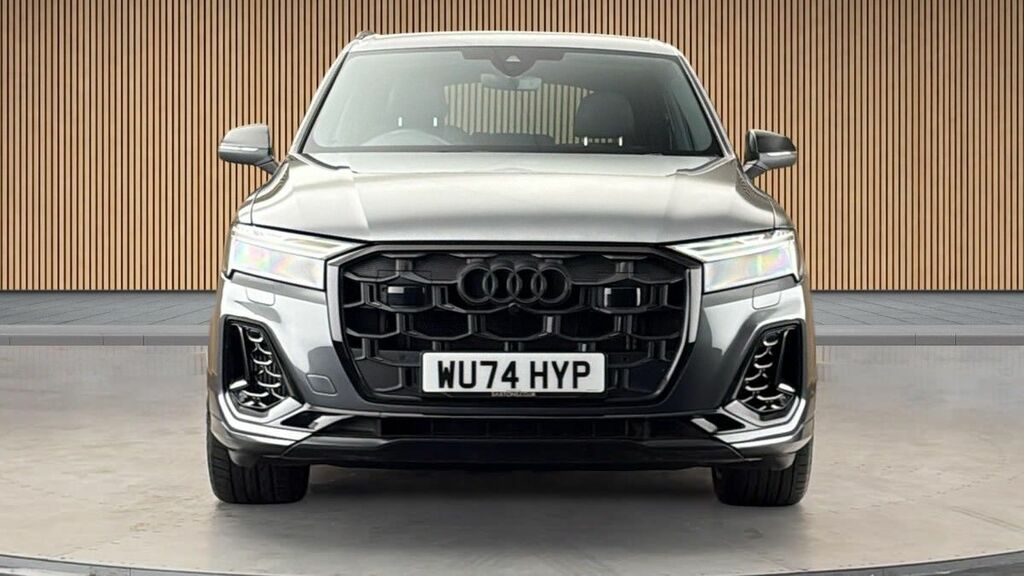 Audi Q7 3.0 Tfsie V6 55 Black Edition Suv Plug- Grey #3