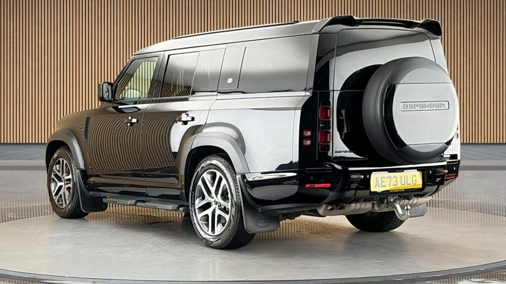 Land Rover Defender 130 3.0 D300 Mhev X-dynamic Se Suv 4Wd Black #2