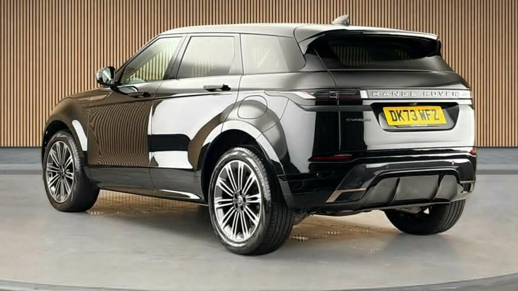 Land Rover Range Rover Evoque 1.5 P300e 11.9Kwh Dynamic Hse Suv Plug- DK73WFZ Black #2