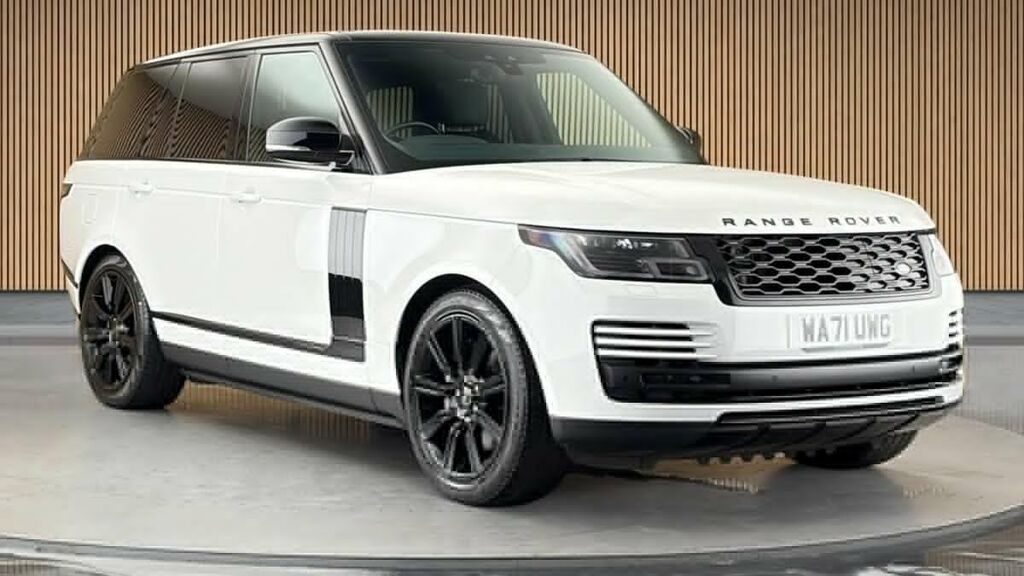 Land Rover Range Rover 2.0 P400e 13.1Kwh Westminster Black Suv WA71UWG White