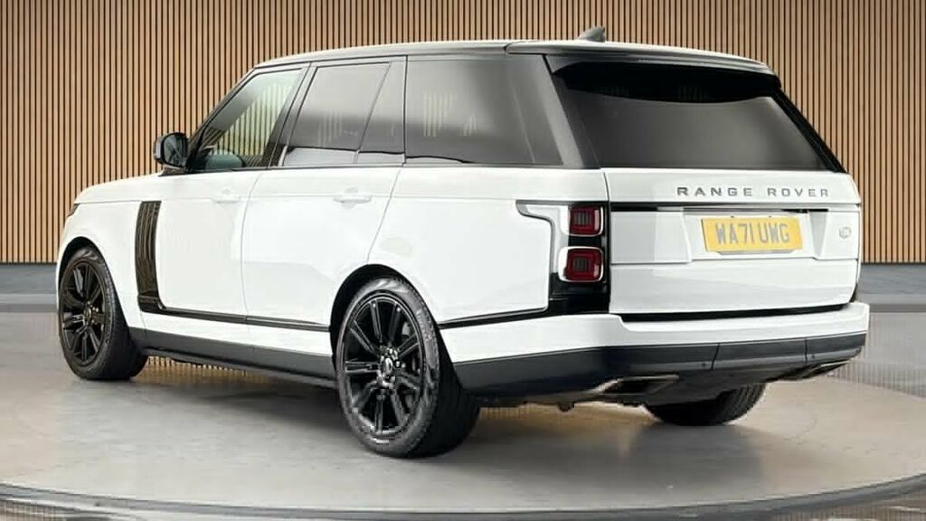 Land Rover Range Rover 2.0 P400e 13.1Kwh Westminster Black Suv WA71UWG White #2