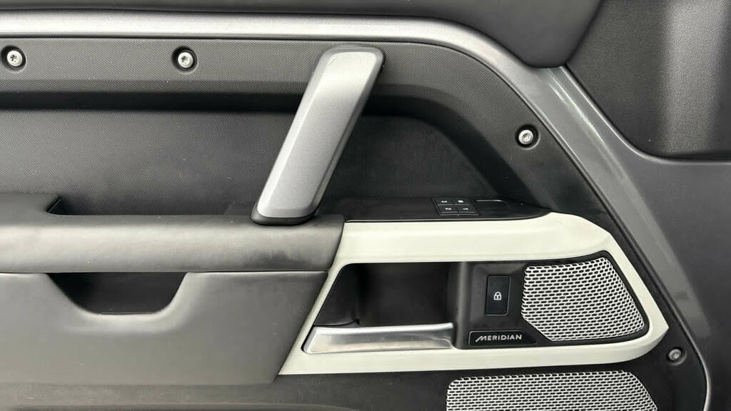 Land Rover Defender 130 X-dynamic Hse Mhev Black #15