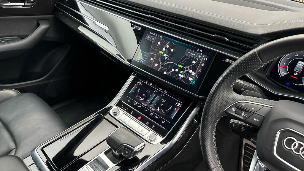 Audi Q8 3.0 Tfsi V6 55 Black Edition Suv Tiptro Black #18