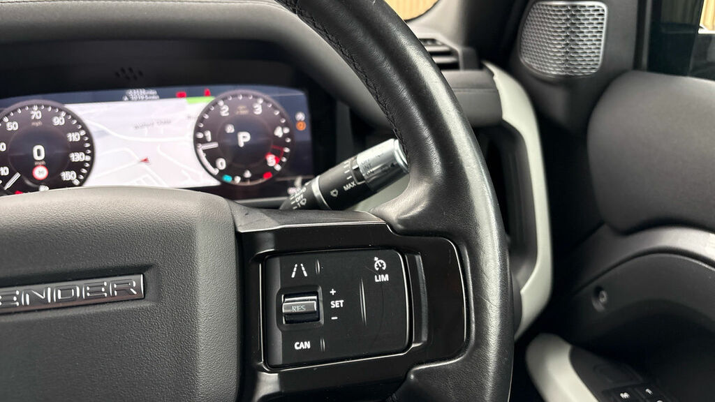 Land Rover Defender 110 2.0 D240 Hse 110 White #13