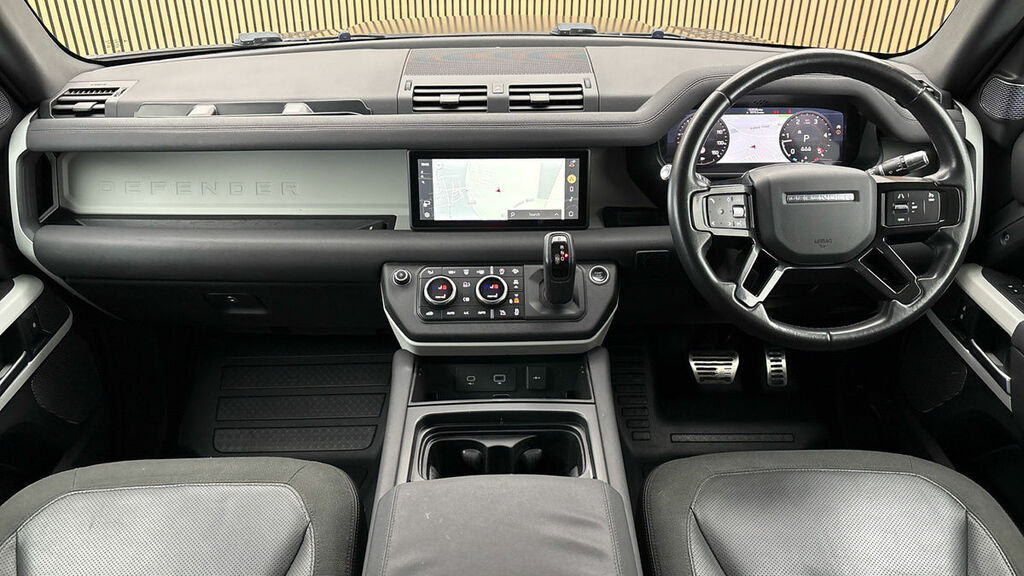 Land Rover Defender 110 2.0 D240 Hse 110 White #11