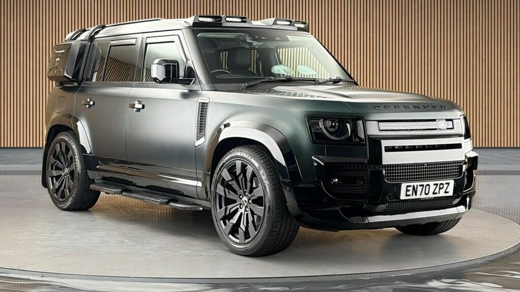 Land Rover Defender 110 2.0 D240 Hse 110 White #1