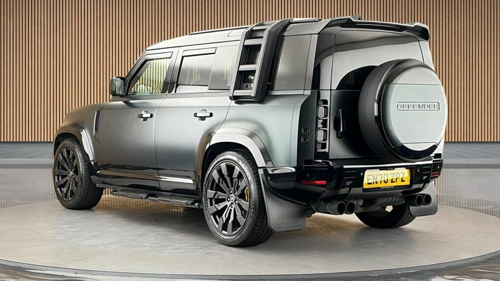 Land Rover Defender 110 2.0 D240 Hse 110 White #2