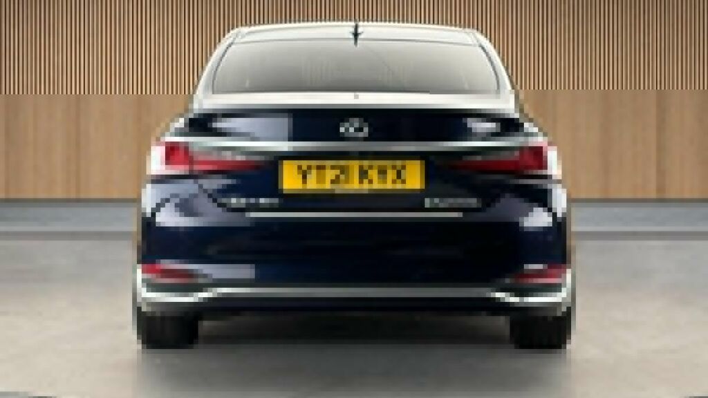 Lexus ES 2.5 300H Takumi Saloon Hybrid E-cvt Eur #4