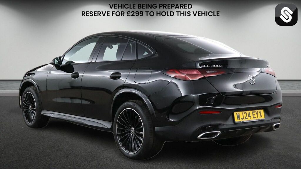 Mercedes-Benz GLC Class Glc 300De 4Matic Urban Edition 9G-tronic Black #3
