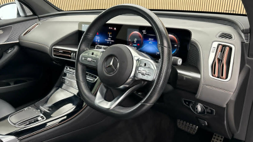 Mercedes-Benz EQC Eqc 400 80Kwh Amg Line Premium Suv Grey #5