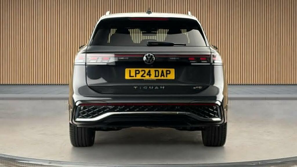 Volkswagen Tiguan 1.5 Etsi Mhev R-line Suv Hybrid Dsg Eur LP24DAP #4