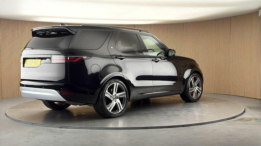Land Rover Discovery 2022 1.5 P300e 12.2Kwh Urban Edition Suv Petro Black #21
