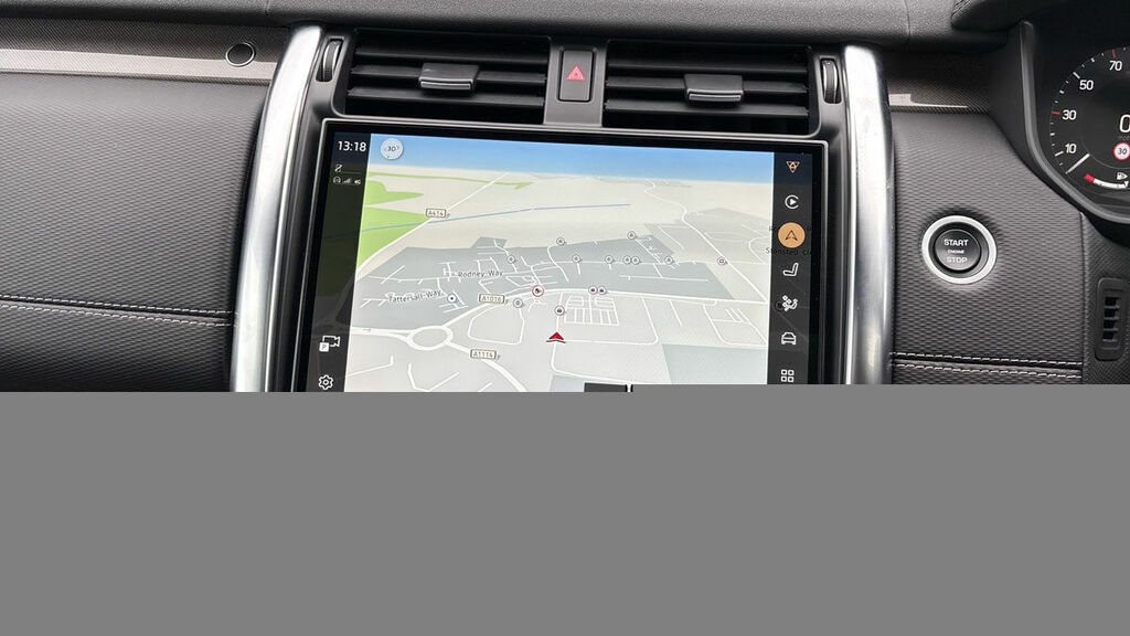 Land Rover Discovery 2022 1.5 P300e 12.2Kwh Urban Edition Suv Petro Black #17