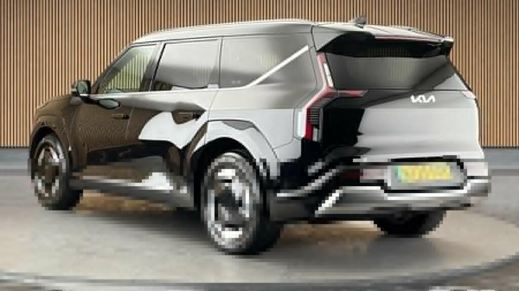 Kia EV9 99.8Kwh Air Suv Rwd 200 Bhp Black #2