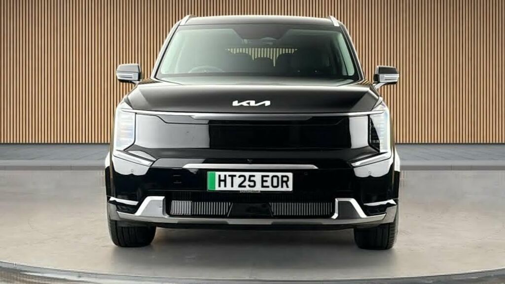 Kia EV9 99.8Kwh Air Suv Rwd 200 Bhp Black #3