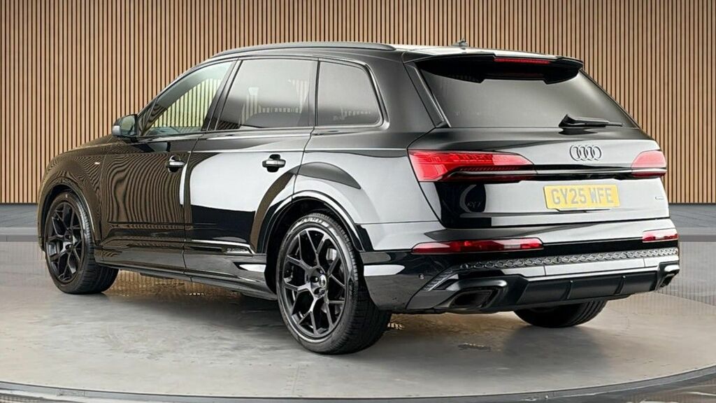 Audi Q7 3.0 Tfsi V6 55 Black Edition Suv Tiptro GY25WFE #2