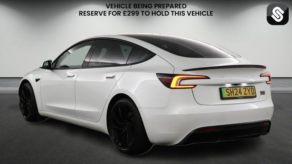 Tesla Model 3 Dual Motor Performance Saloon #3