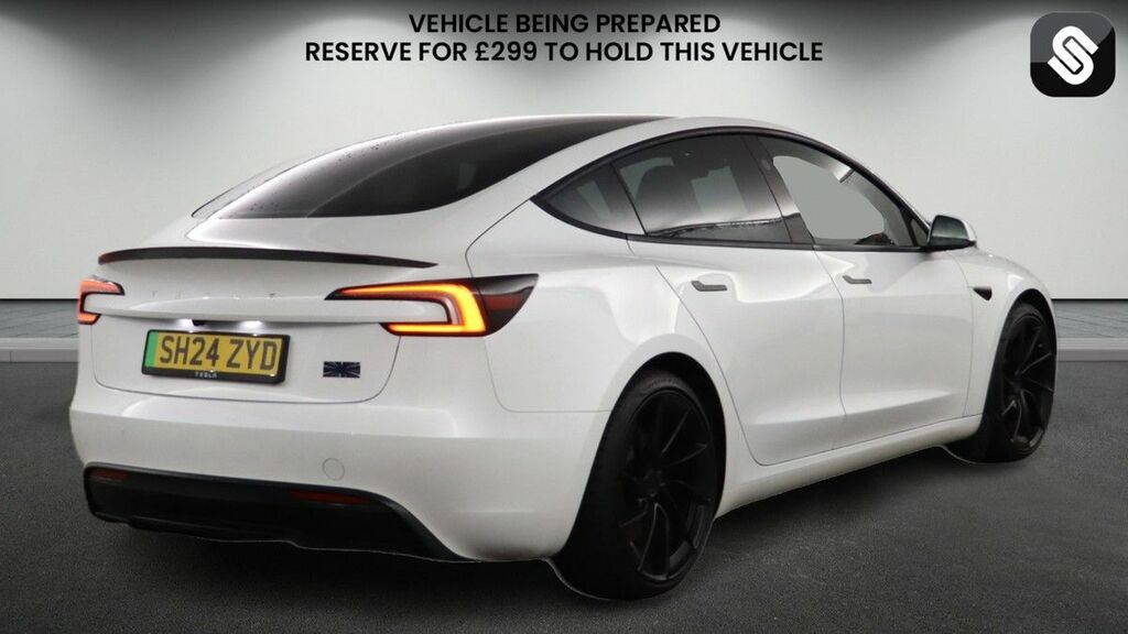 Tesla Model 3 Dual Motor Performance Saloon #4