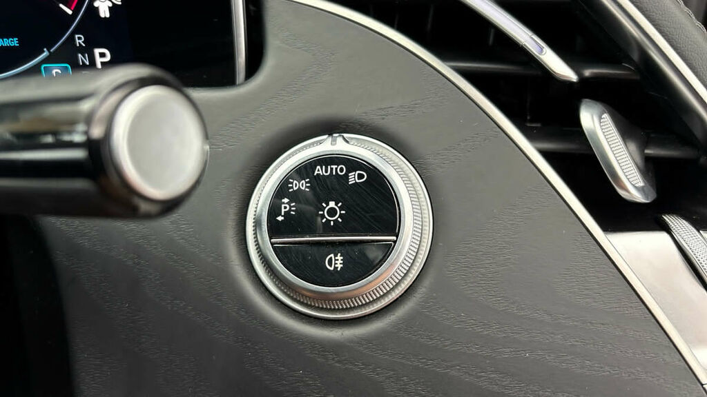 Mercedes-Benz E Class E 220 D Amg Line Advanced White #31