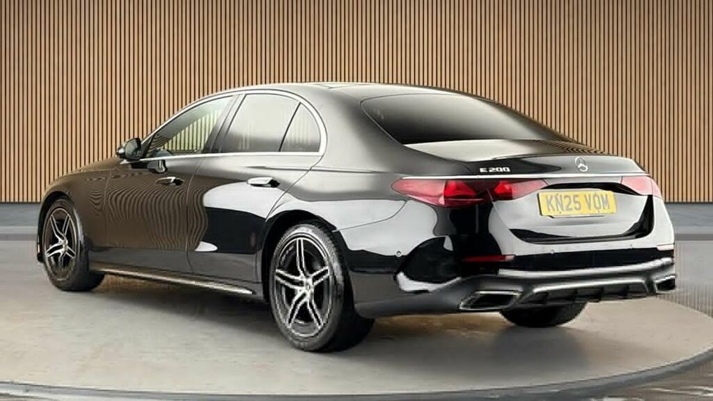 Mercedes-Benz E Class E 220 D Amg Line Advanced White #2