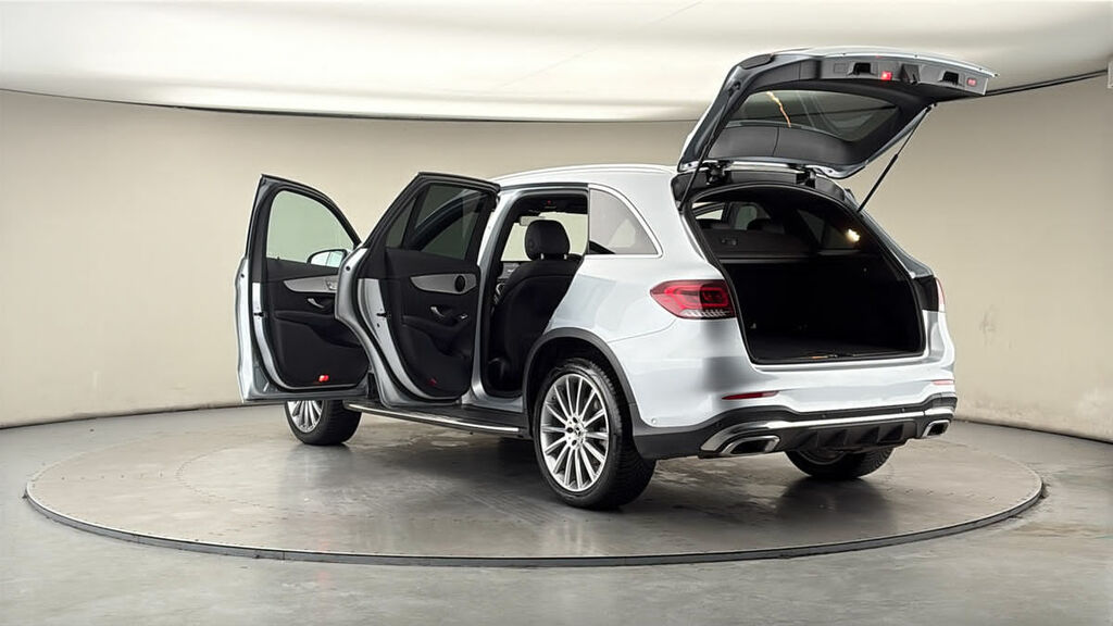 Mercedes-Benz GLC Class Glc 300 D 4Matic Amg Line Premium Plus Black #23