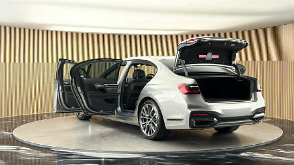 BMW 7 Series Black #20