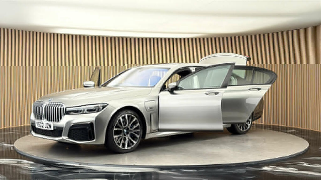 BMW 7 Series Black #19