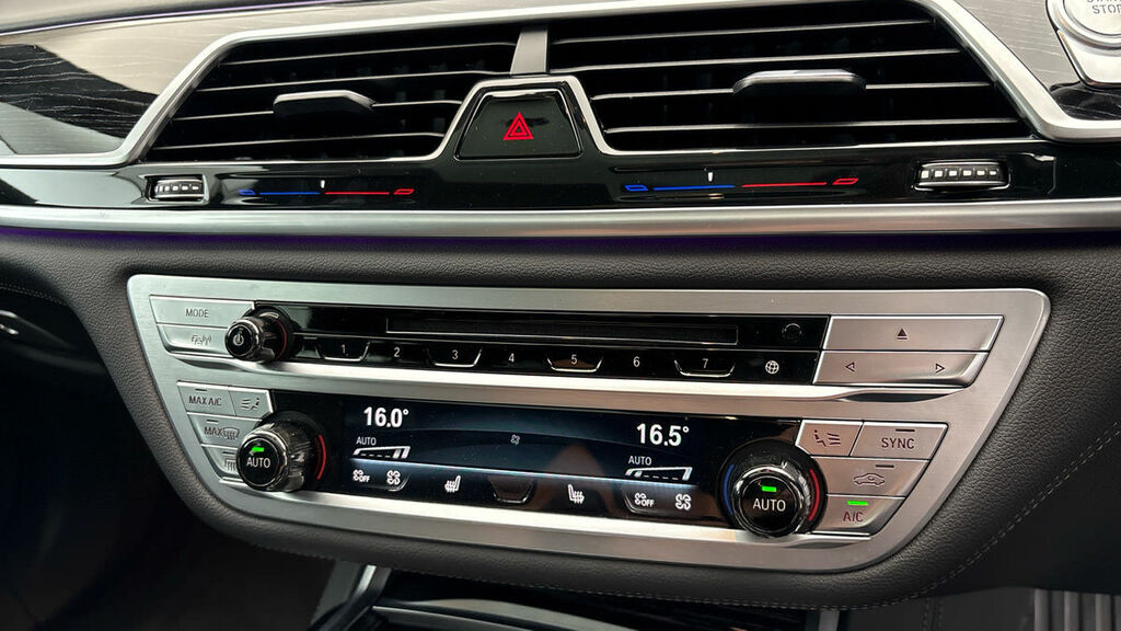 BMW 7 Series Black #23