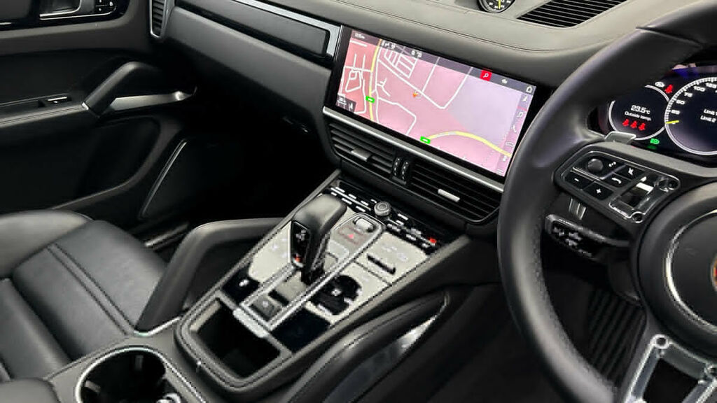 Porsche Cayenne 3.0 24 Grey #17