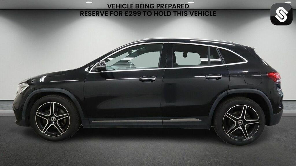 Mercedes-Benz GLA Class 200 Amg Line Executiv Black #5