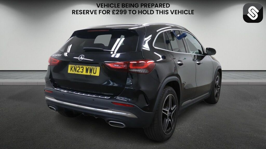 Mercedes-Benz GLA Class 200 Amg Line Executiv Black #4