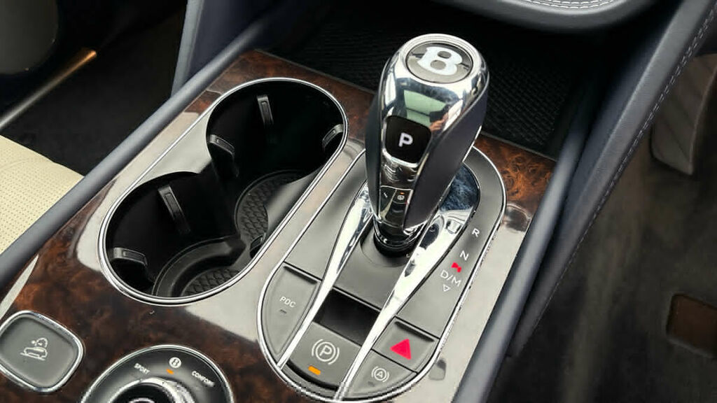 Bentley Bentayga Bentayga V8 D Grey #31