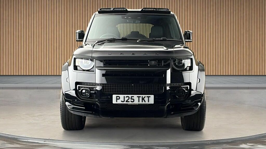 Land Rover Defender 110 3.0 D250 Mhev X-dynamic Se Hard Top Suv #3
