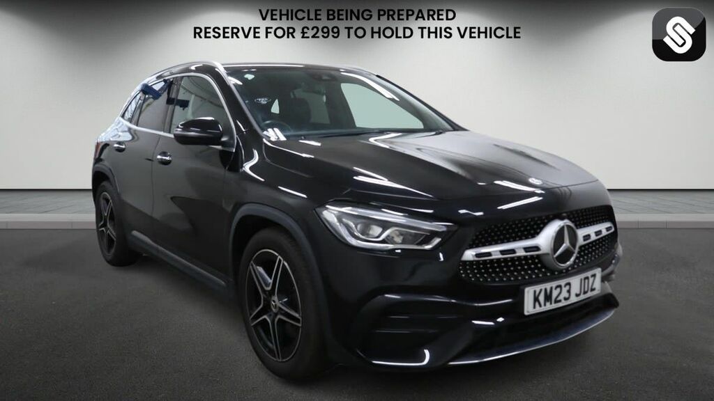 Mercedes-Benz GLA Class 1.3 Gla200 Amg Line Premium Suv 7G-dc Black