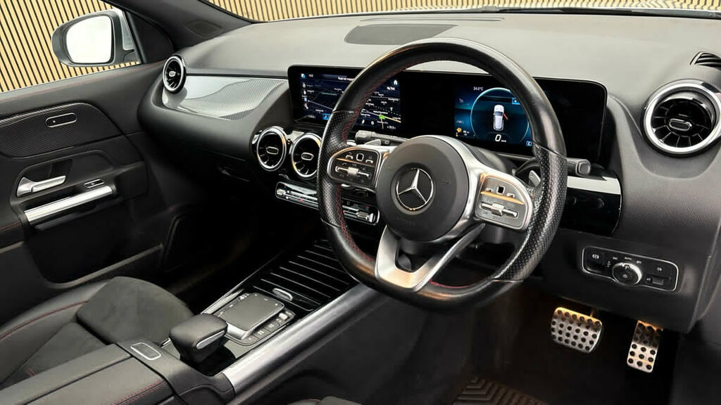 Mercedes-Benz GLA Class 2.0 Gla200d Amg Line Executive Suv 8G KO21OZM Silver #4