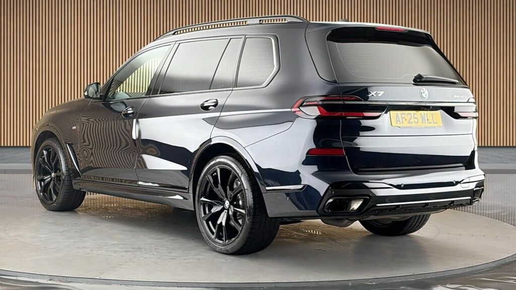 BMW X7 3.0 40D Mht M Sport Suv Hybrid Xdr Black