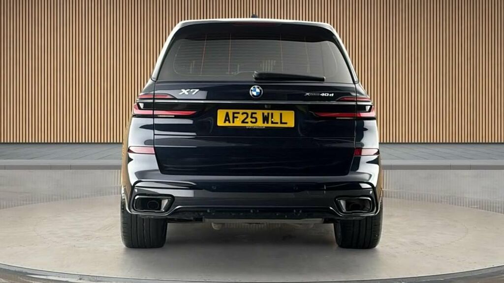 BMW X7 3.0 40D Mht M Sport Suv Hybrid Xdr Black #3