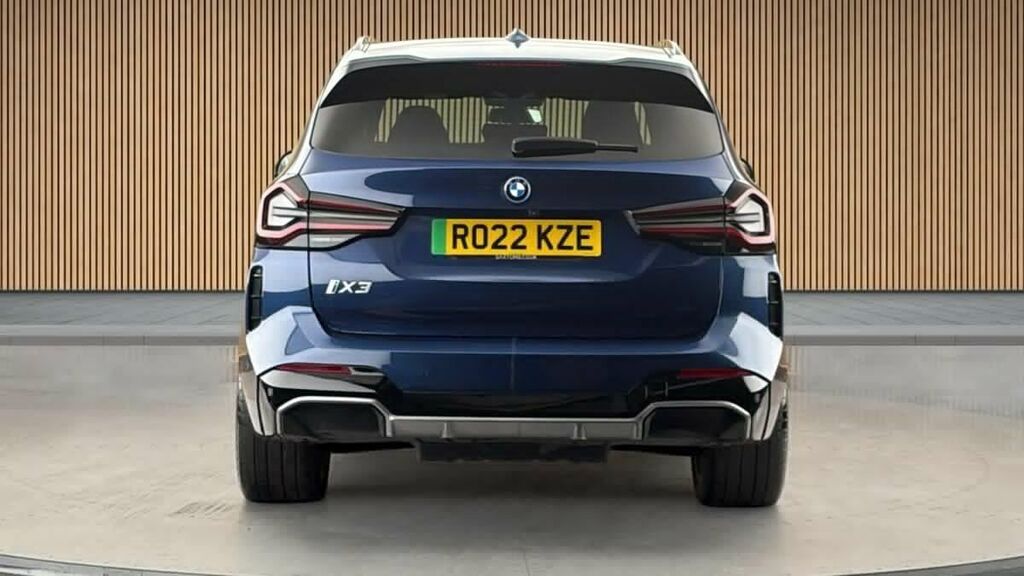 BMW iX3 80Kwh M Sport Pro Suv 286 Ps Blue #4