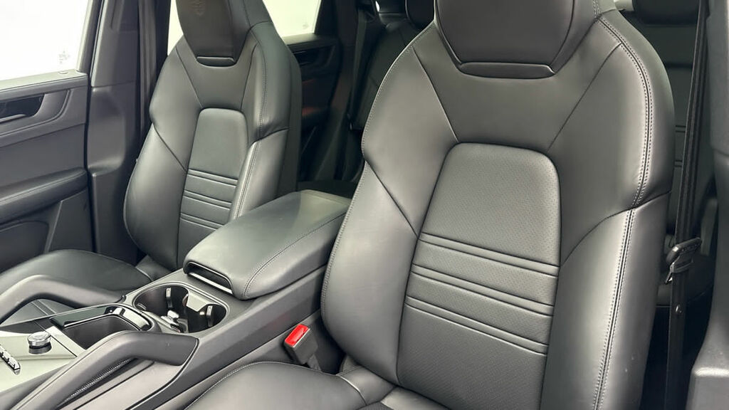 Porsche Cayenne 3.0 V6 E-hybrid 25.9Kwh Black Edition Coupe Pe #6