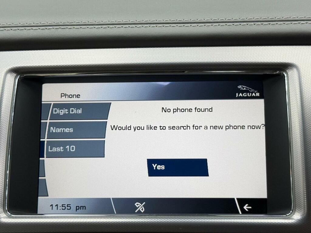 Jaguar XF 3.0D V6 Premium Luxury Saloon Euro Silver #27