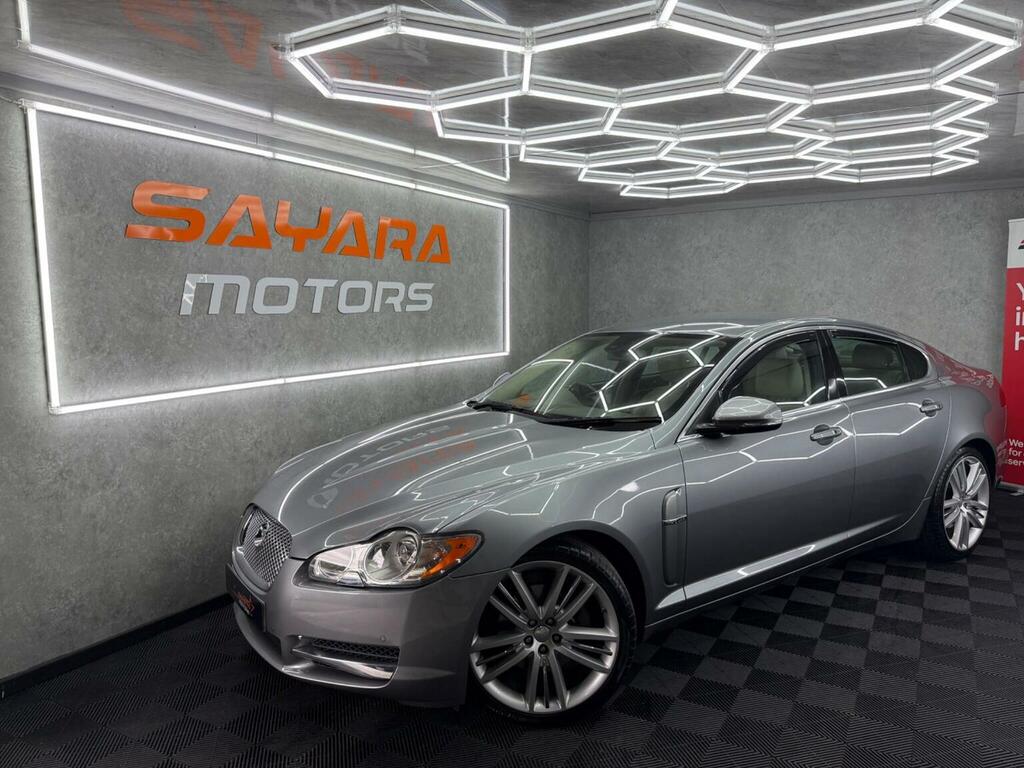Jaguar XF Saloon 3.0D V6 Portfolio Euro 5 201111 Grey
